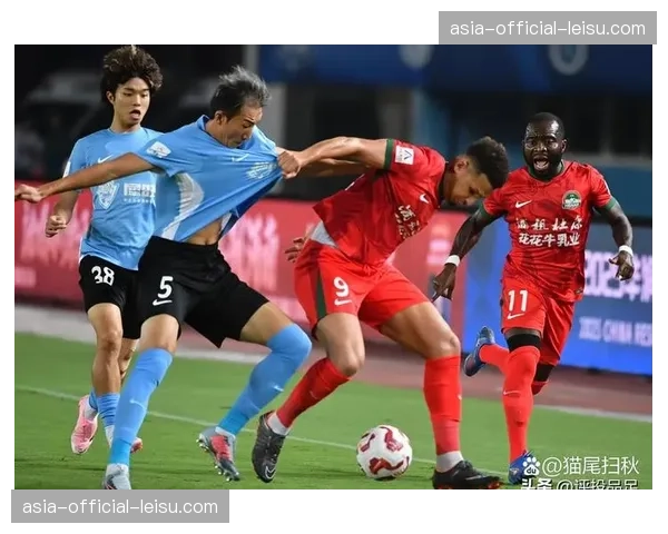 中超首轮:成都蓉城1-0河南队,全场高节奏对抗,进球源于反击 中超首轮:成都蓉城1-0河南队,全场高节奏对抗,进球源于反击
