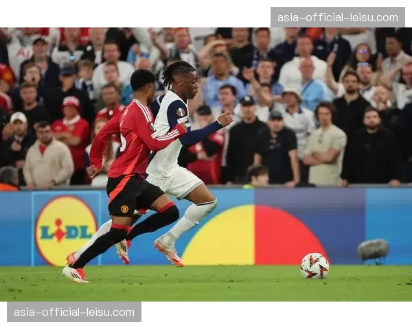 深度调查:数据分析显示,英超中游球队本赛季的防守反击进球数大幅上升。 深度调查:数据分析显示,英超中游球队本赛季的防守反击进球数大幅上升。